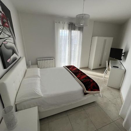 פאטרנו Casa Vacanze Le Tre Scimmiette מראה חיצוני תמונה